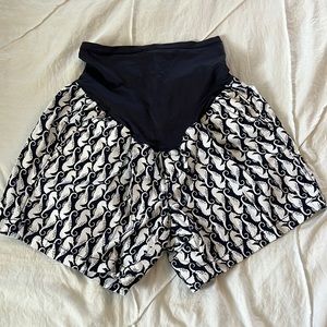 Maternity shorts